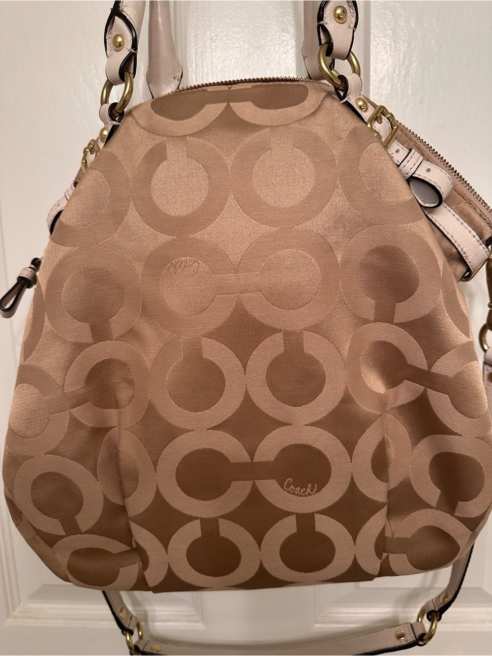 Coach Madison Op Art Tan Signature Shoulder Bag with Gold Hardware - Picture 9 of 10